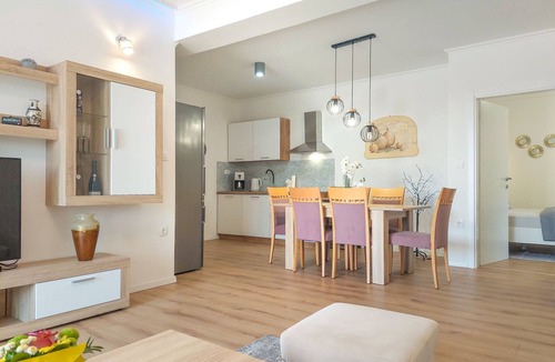 Viskovo Apartment | Apartment Adrian by Interhome