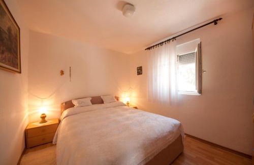 Splitska Apartment | Apartment Agata