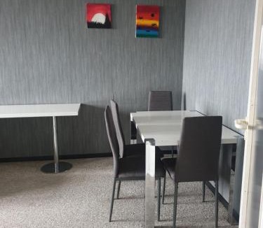 Kaiserlei Apartment | Apartment am Kaiserlei 2 Etage 2 Schlafzimmer Haus 125