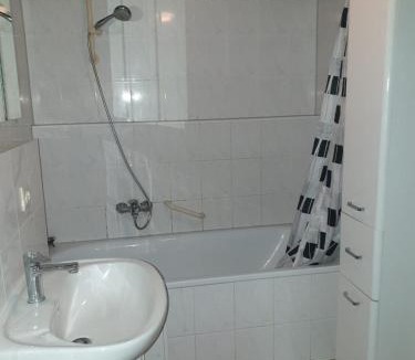 Kaiserlei Apartment | Apartment am Kaiserlei 2 Etage 2 Schlafzimmer Haus 125