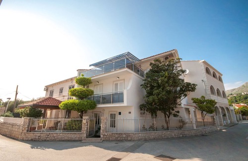 Kupari Apartment | Apartment and Rooms Mato (50221-A1) - Mlini (Dubrovnik)