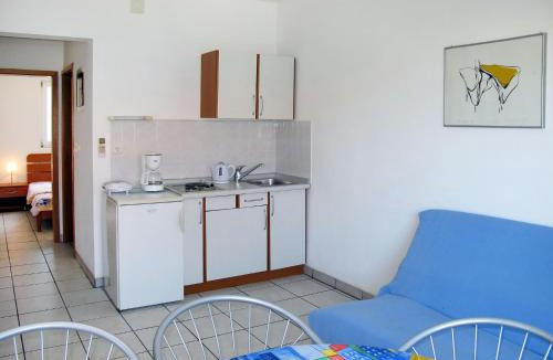 Barbat na Rabu Apartment | Apartment Andrea-2 by Interhome