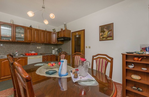 Tice Apartment | Apartment Anica