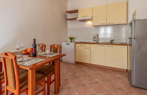 Banjole Apartment | Apartment Apartment Rok 1 by Interhome