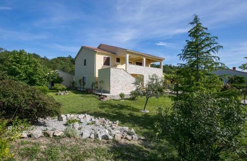 Kapelica Apartment | Apartment Bratti