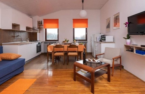 Manjadvorci Apartment | Apartment Bruno - spacious yard: - Barban, Istria, Croatia