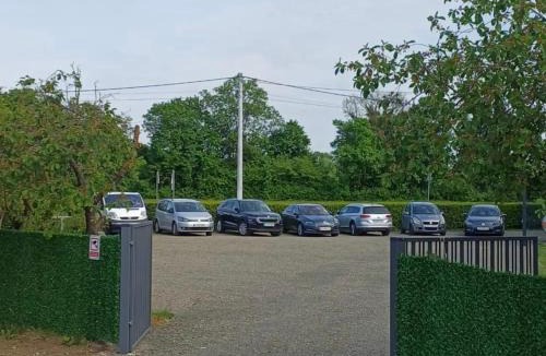 Kraljevec Sesvetski Apartment | Apartment Cedar and secure parking near the airport Zagreb - Park4youZagreb