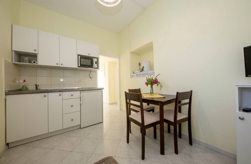 Supetarska Draga Apartment | Apartment Coastal home - 10 m from the sea: A2(2) - Supetarska Draga, Island Rab, Croatia