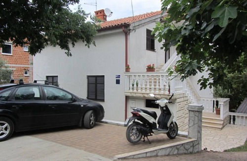 Porat Apartment | Apartment Darko (106171-A1) - Malinska - island Krk