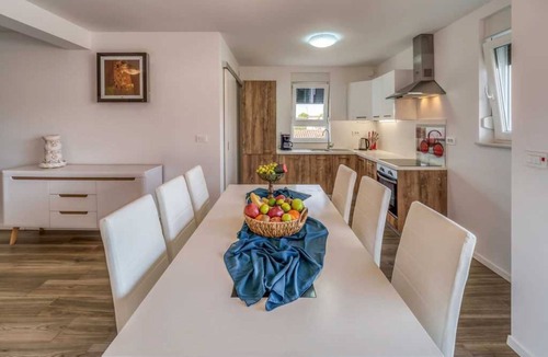 Porat Apartment | Apartment Doris 1 with Seaview
