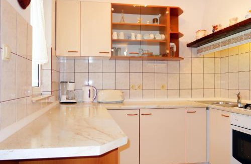 Palit Apartment | Apartment Dorka-2 by Interhome