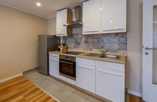Selce Apartment | Apartment Edmond (76481-A1) - Selce (Crikvenica)
