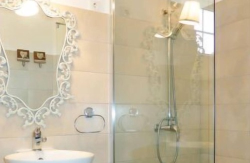 Rasopasno Apartment | Apartment Elena (MLK351) in Krk/Malinska - 3 persons, 1 bedrooms