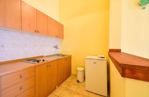 Banjol Apartment | Apartment Fani by Interhome