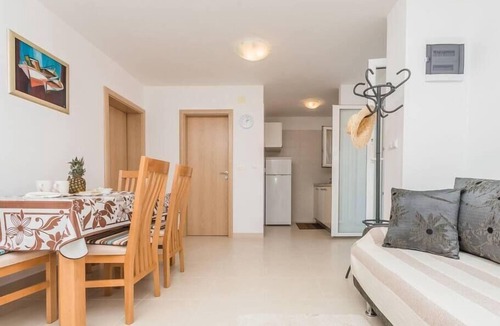 Klimno Apartment | Apartment for 2 persons + 2 children approx. 43 qm in Klimno, Kvarner Bay (Krk)
