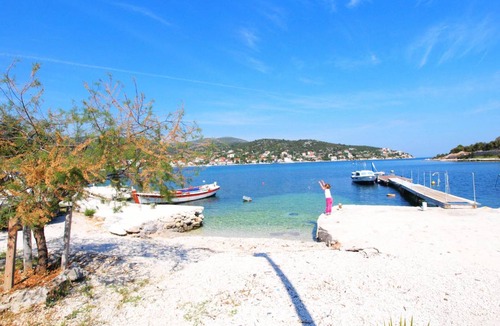 Vinisce Apartment | Apartment for 7 persons approx. 90 m² in Vinisce, Dalmatia (Central Dalmatia)