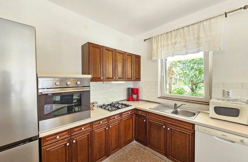 Novi Vinodolski Apartment | Apartment for 8 persons, 150m from the beach