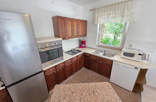 Novi Vinodolski Apartment | Apartment for 8 persons, 150m from the beach