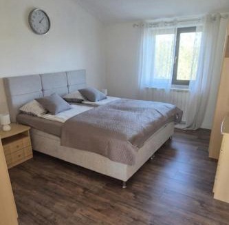Mali Vareski Apartment | Apartment Fuzalo View by Villas Guide