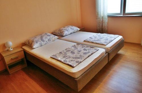 Cikovici Apartment | Apartment Gare