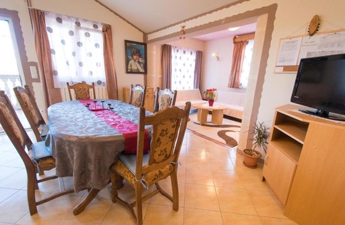 Milovcici Apartment | Apartment Hajdi