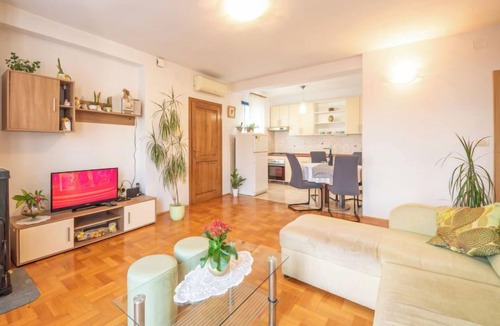 Jadranovo Apartment | Apartment Ivana by Interhome
