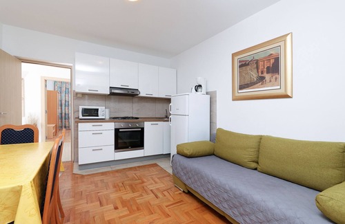 Jadranovo Apartment | Apartment Pintar by Interhome