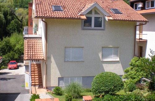 Zagreb Apartment | Apartment I For Holidays Surrounded With A Garden (FREE WI-FI & FREE PARKING)