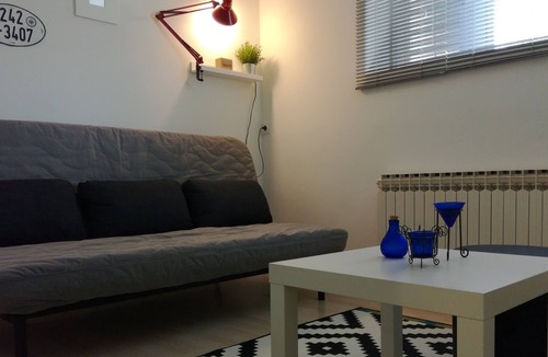 Zagreb House | Apartment II For Holidays Surrounded With A Garden (FREE WI-FI & FREE PARKING)