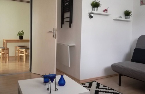 Zagreb House | Apartment II For Holidays Surrounded With A Garden (FREE WI-FI & FREE PARKING)