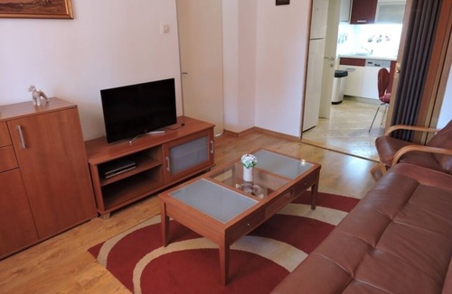 Biograd na Moru Apartment | Apartment in Biograd na Moru with Terrace, Air condition, WIFI, Dishwasher (4269-1)