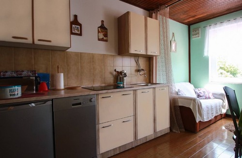 Porat Apartment | Apartment in Croatia with Balcony