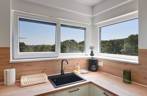 Pjescana Uvala Apartment | Apartment in Croatia near Adriatic Coast