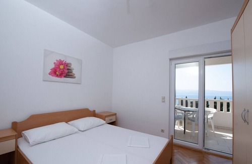 Omis Apartment | Apartment in Duće with Seaview, Terrace, Air condition, WIFI (3423-2)