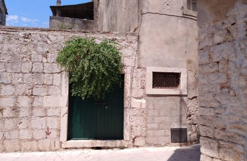 Island Hvar Apartment | Apartment in Jelsa with Terrace, Air condition, WIFI (4440-1)
