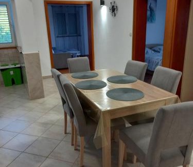 Kampor Apartment | Apartment in Kampor with sea view, terrace, air conditioning, Wi-Fi (4610-5)
