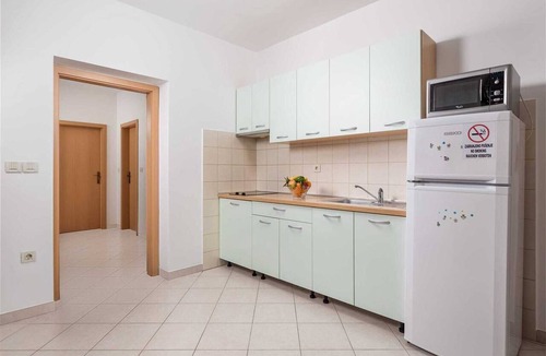 Kraljevica Apartment | Apartment in Kraljevica near Rock Beach