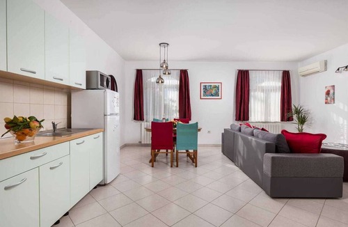 Kraljevica Apartment | Apartment in Kraljevica near Rock Beach