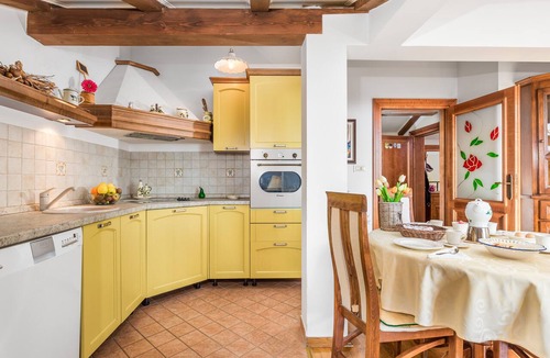 Rijeka Apartment | Apartment in Rijeka with see view