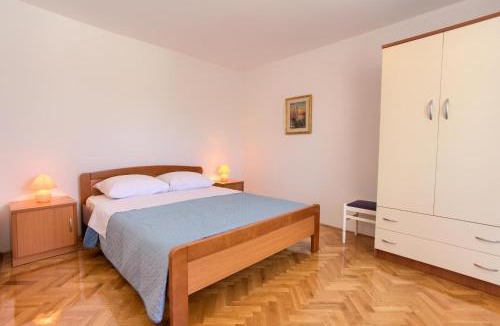 Vantacici Apartment | Apartment Iva
