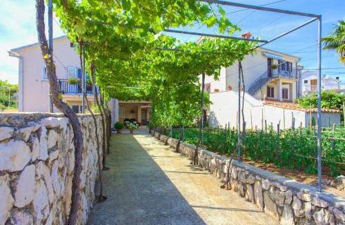 Vantacici Apartment | Apartment Iva
