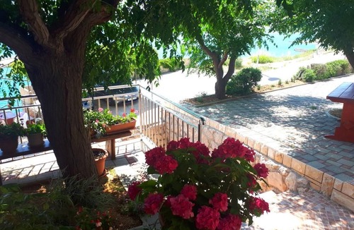 Zubovici Apartment | Apartment Katarina on the Island of Pag