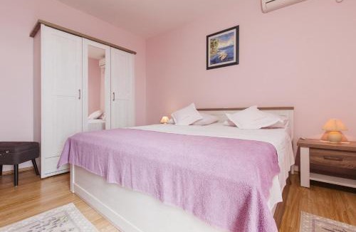 Lokva Rogoznica Apartment | Apartment Kuzmanić