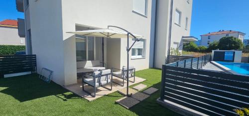 Silo Apartment | Apartment Landora