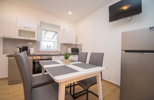 Skradin Apartment | Apartment Luka (87821-A2) - Rupe