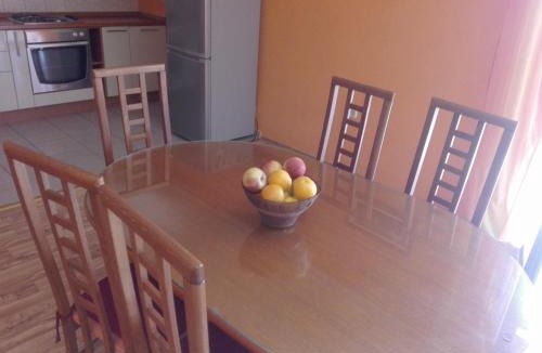 Seget Donji Apartment | Apartment Luka