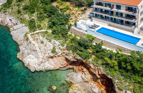 Vratarusa Apartment | Apartment Marina-8 by Interhome