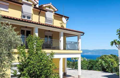 Crni Apartment | Apartment Marinella-1 by Interhome