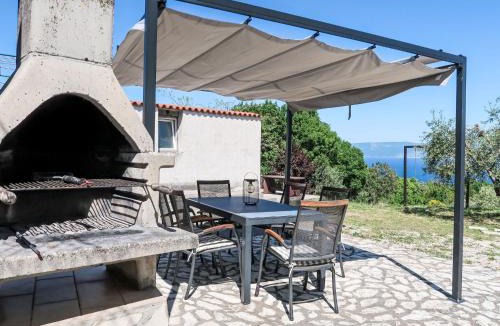Crni Apartment | Apartment Marinella-3 by Interhome