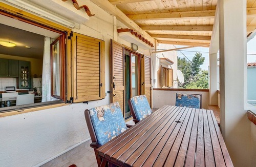 Nerezine Apartment | Apartment MARISOL with cozy terrace close to the beautiful beach